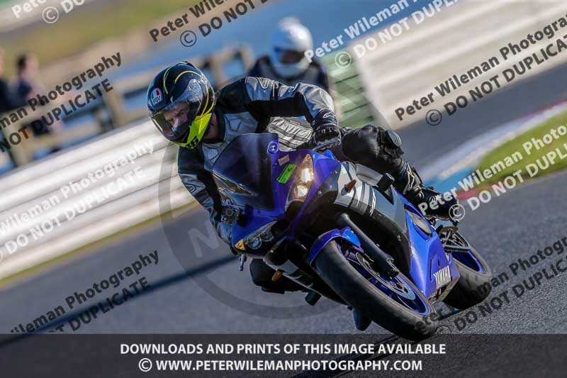 PJM Wedding Photography;enduro digital images;event digital images;eventdigitalimages;mallory park;mallory park photographs;mallory park trackday;mallory park trackday photographs;no limits trackdays;peter wileman photography;racing digital images;trackday digital images;trackday photos